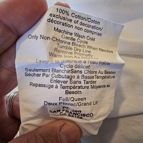 Pottery Barn Teen White Queen Duvet Cover with Colorful Trim - Picture 6 of 8